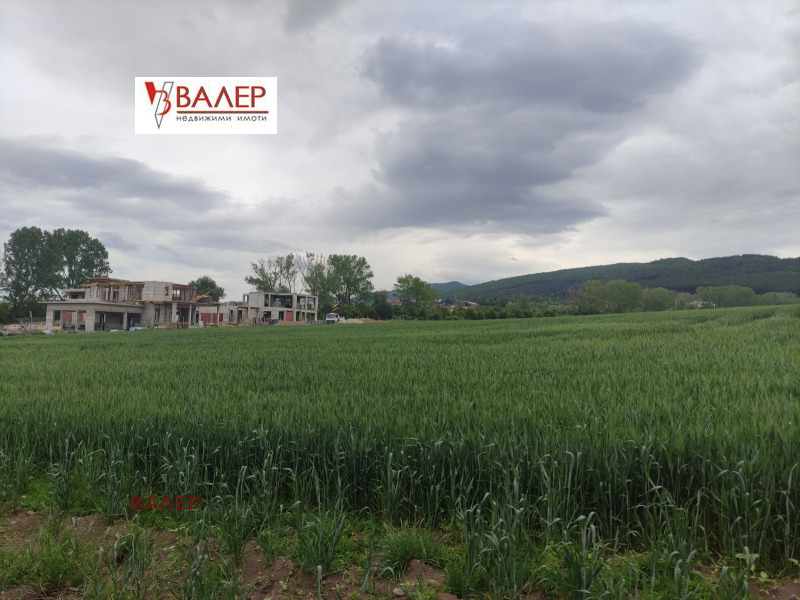 Te koop  Verhaallijn Sofia , German , 2250 m² | 79935462 - afbeelding [6]