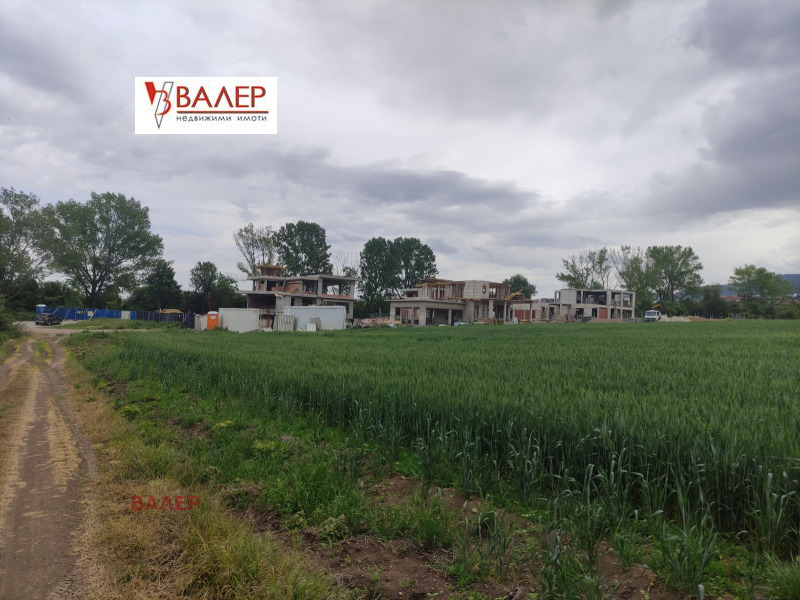 Te koop  Verhaallijn Sofia , German , 2250 m² | 79935462 - afbeelding [7]