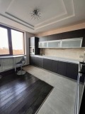Продава 3-СТАЕН, град Шумен, Математическа гимназия • 190000 € / 371607.70 лв. • 75371927 6