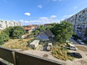 Продава  2-стаен, град Пловдив