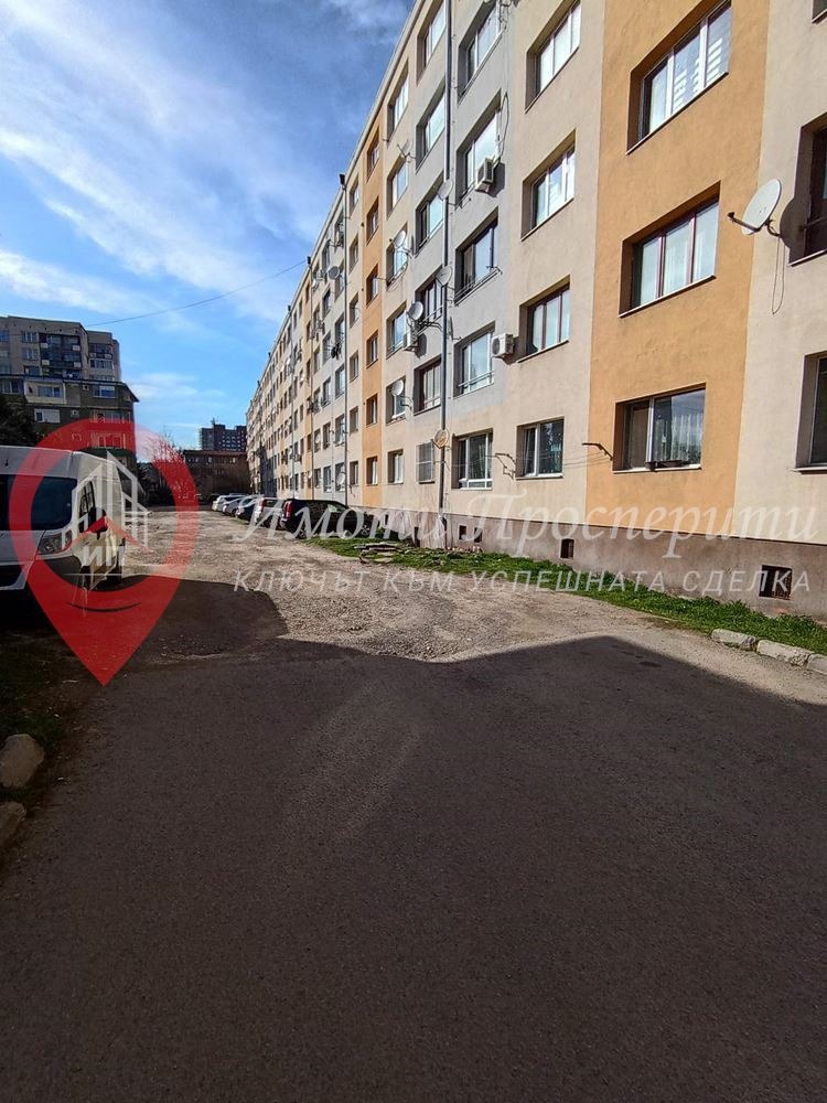 Продава 2-СТАЕН, гр. Перник, Димова махала, снимка 2 - Апартаменти - 54958275