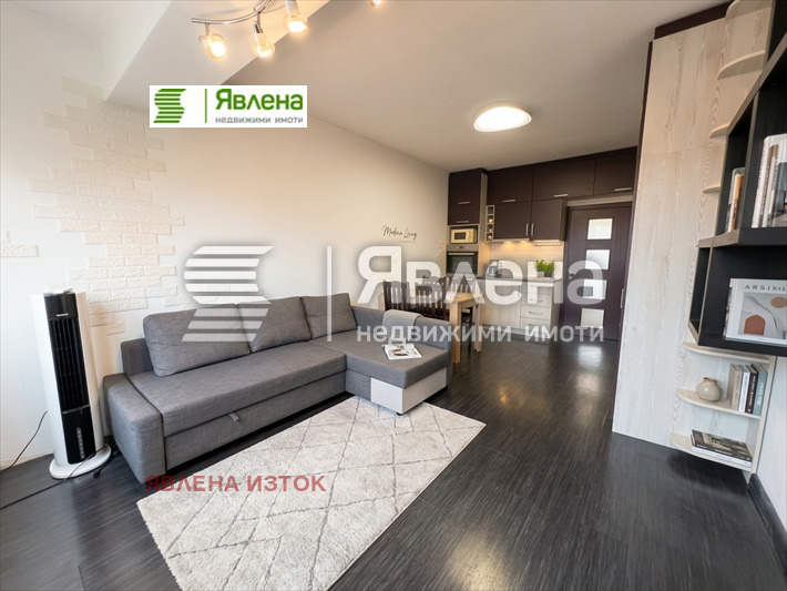 Продава 3-СТАЕН, гр. София, Красно село