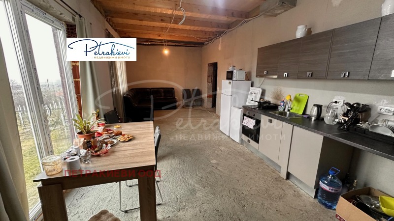 Продава КЪЩА, гр. Бургас, Банево, снимка 8 - Къщи - 53284076