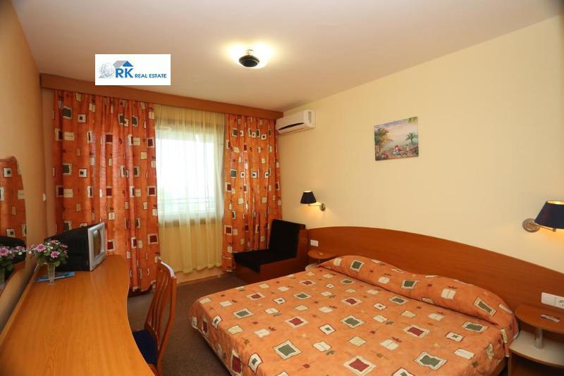 Продава  Хотел град Варна , м-т Ален мак , 4083 кв.м | 44650367 - изображение [3]