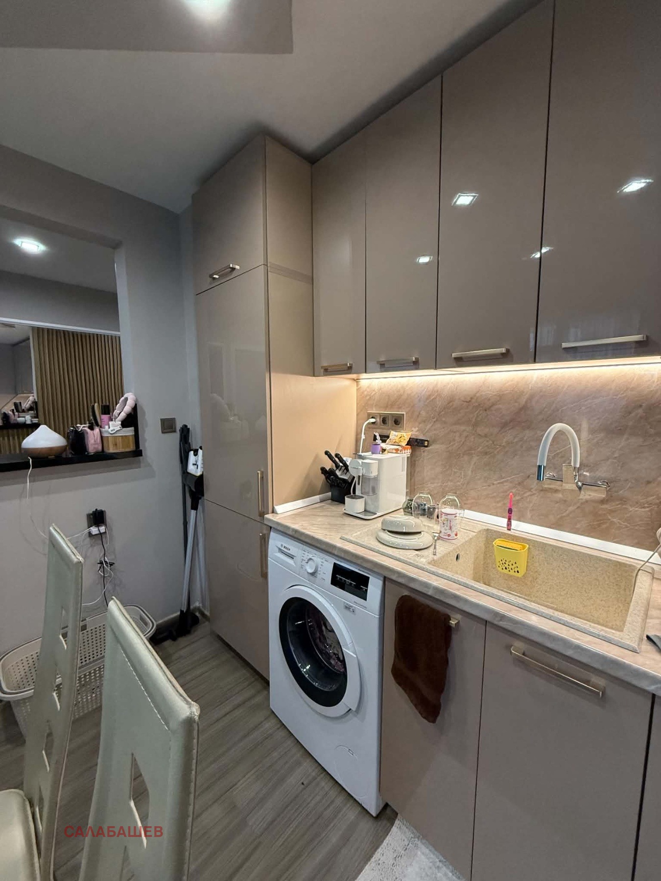 Продава 3-СТАЕН, гр. Казанлък, област Стара Загора, снимка 4 - Апартаменти - 55790534