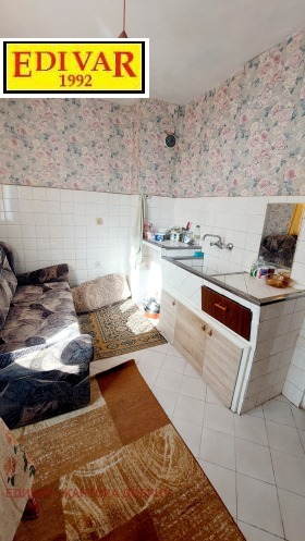 1 Schlafzimmer SchP Gara, Dobritsch 4