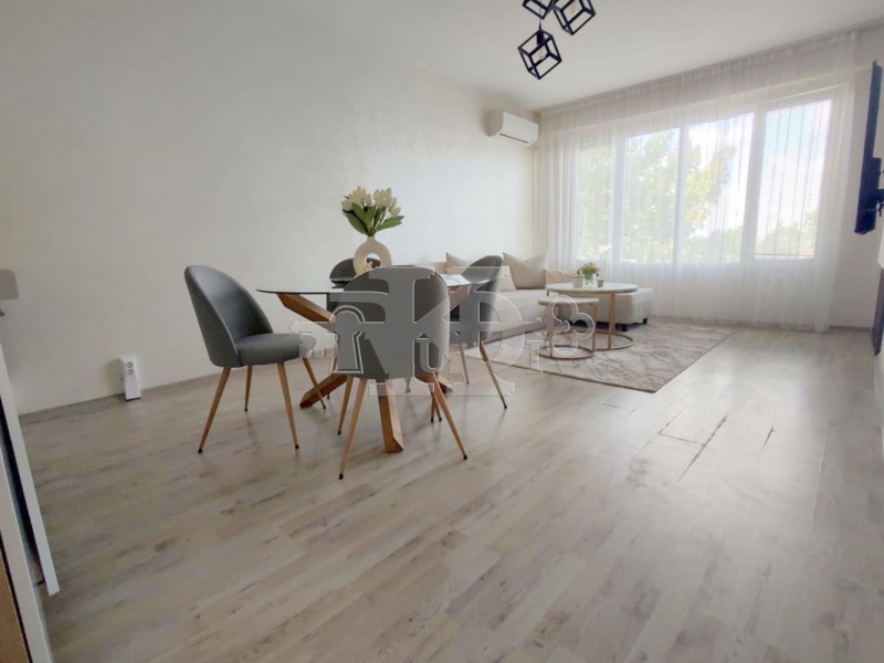 Продава  2-стаен град Добрич , Дружба 2 , 64 кв.м | 71883145 - изображение [2]