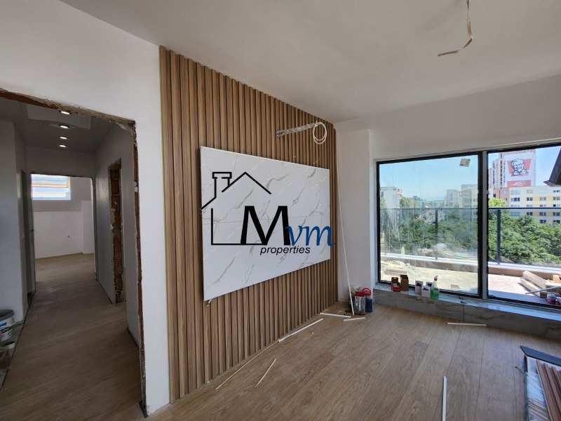 In vendita  2 camere da letto Sofia , Liulin - tsentar , 110 mq | 57699883