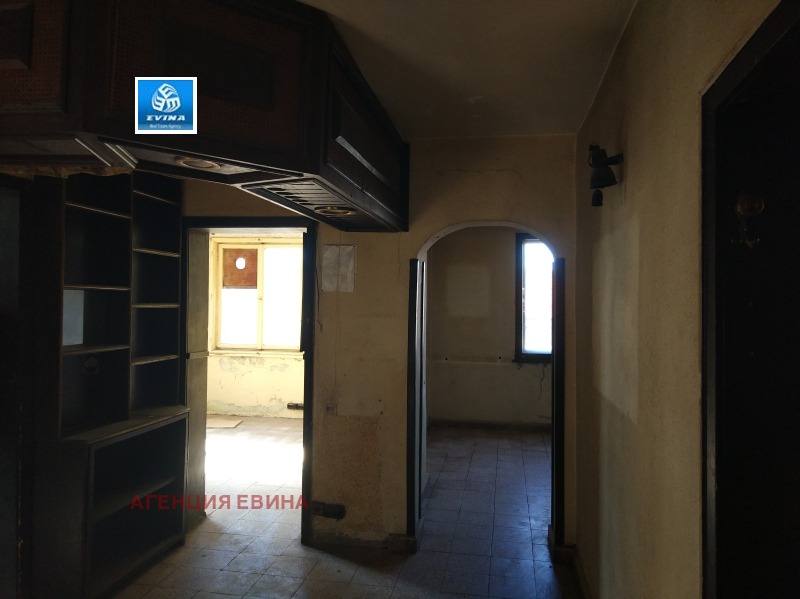 Till salu  2 sovrum Pernik , Ralica , 88 kvm | 45355223
