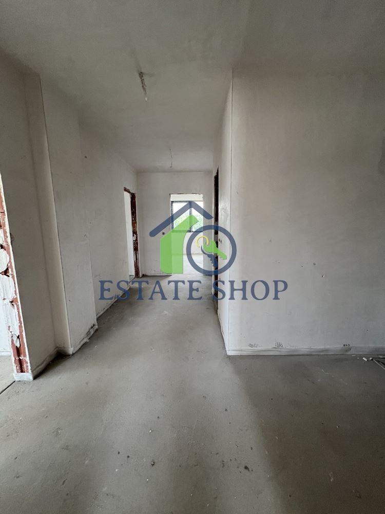 Till salu  3+ sovrum Plovdiv , Hristo Smirnenski , 267 kvm | 69788634 - bild [11]