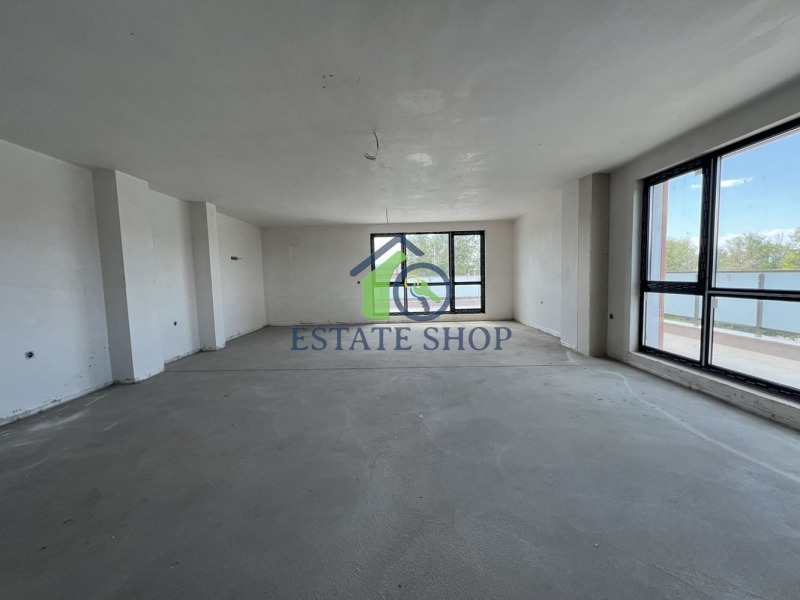Till salu  3+ sovrum Plovdiv , Hristo Smirnenski , 267 kvm | 69788634