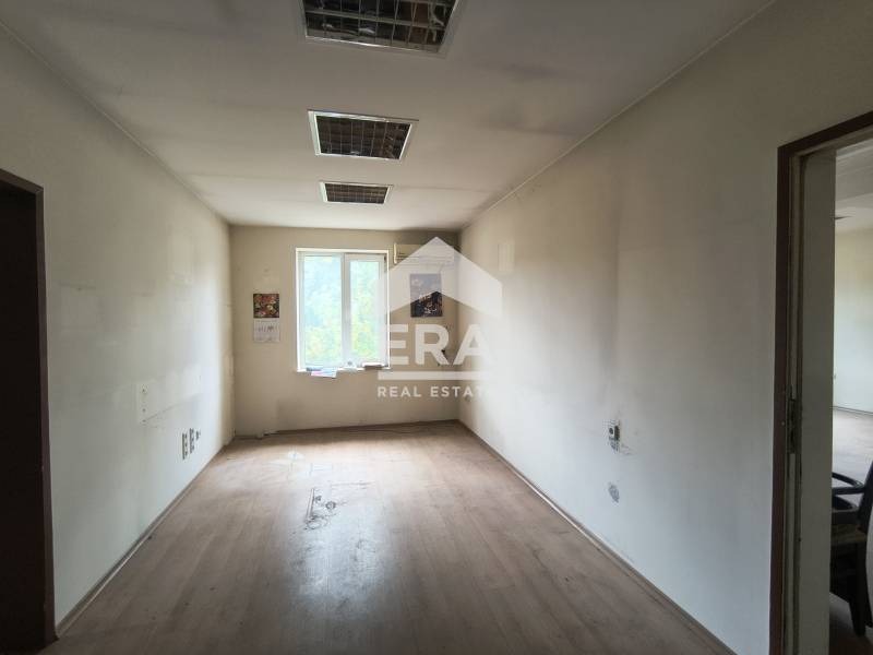 Продава ОФИС, гр. Трявна, област Габрово, снимка 4 - Офиси - 53469272