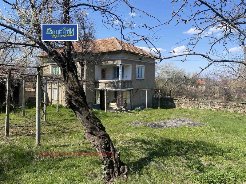 Продава КЪЩА, с. Буря, област Габрово, снимка 6 - Къщи - 47505009