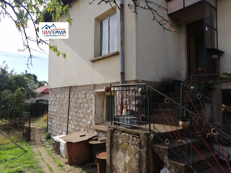 Продава КЪЩА, гр. Драгоман, област София област, снимка 2 - Къщи - 53426055