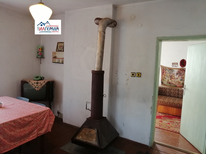 Продава КЪЩА, гр. Драгоман, област София област, снимка 3 - Къщи - 53426055