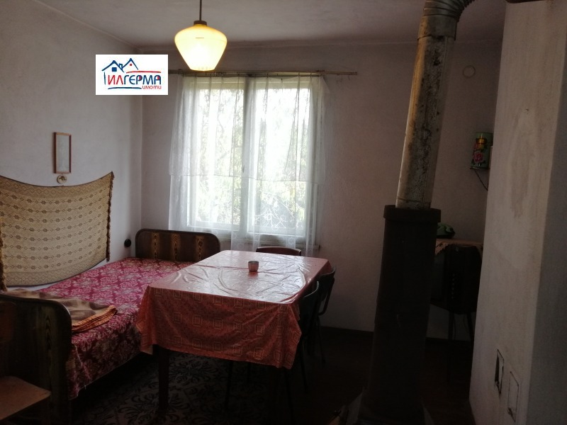 Продава КЪЩА, гр. Драгоман, област София област, снимка 4 - Къщи - 53426055