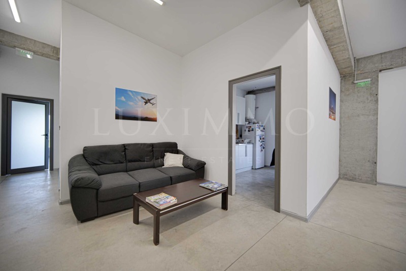 Продава СКЛАД, гр. София, с. Герман, снимка 4 - Складове - 52249027