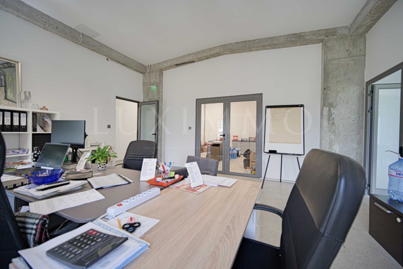 Продава СКЛАД, гр. София, с. Герман, снимка 11 - Складове - 52249027