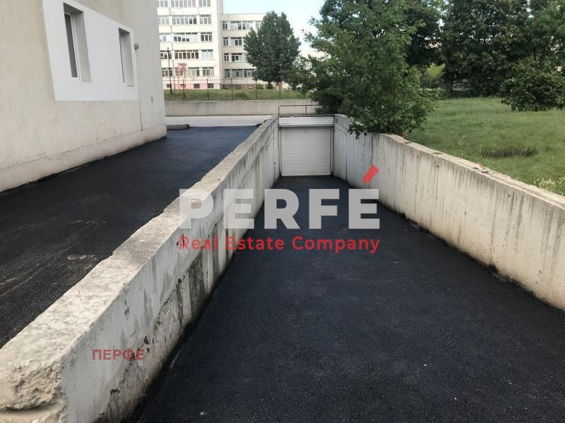 Продава  Гараж, паркомясто, град София, Люлин 6 • 32 000 EUR • ID 60298694 — holmes.bg - [1] 