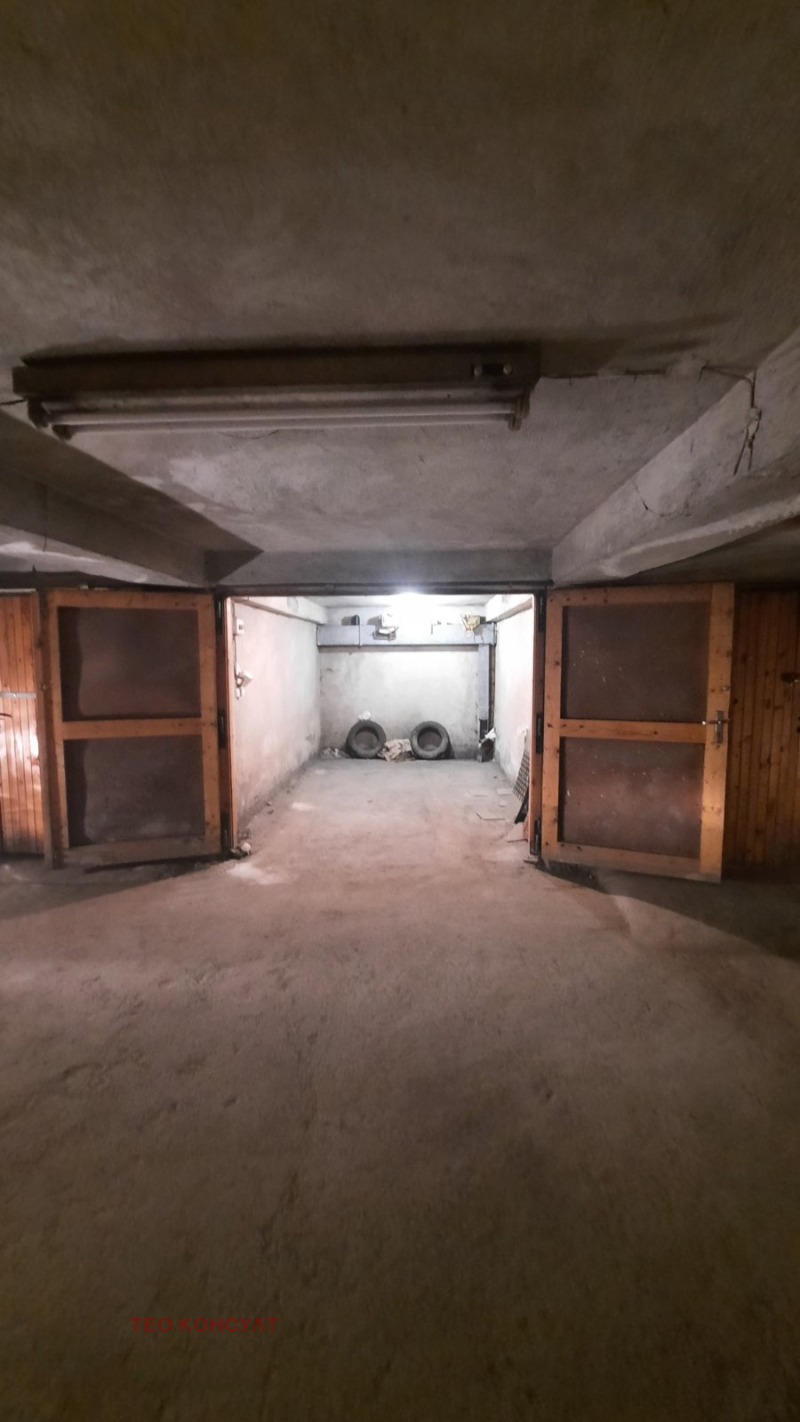 Til salg  Garage Sofia , Belite brezi , 15 kvm | 73897698 - billede [3]