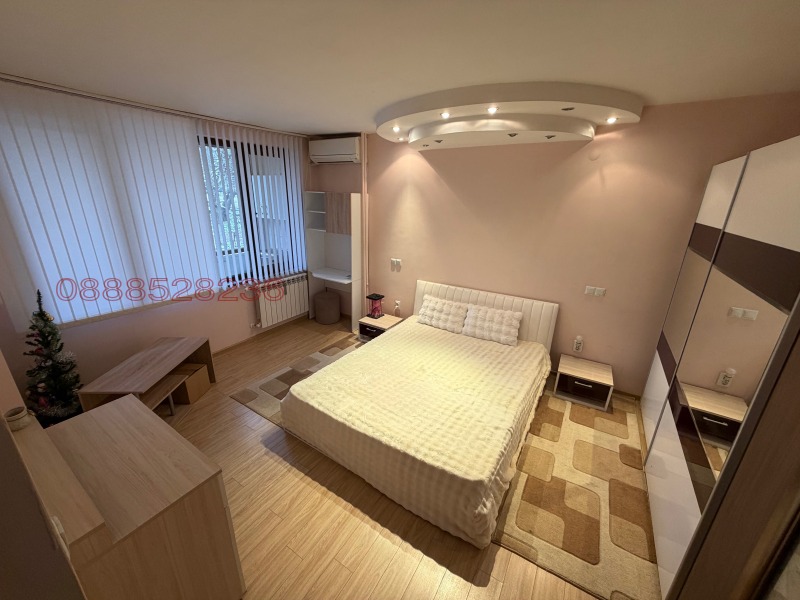 Продава 2-СТАЕН в град Разград, Бели Лом - 53 кв.м / 88 999 € » 174 066.91 лв.