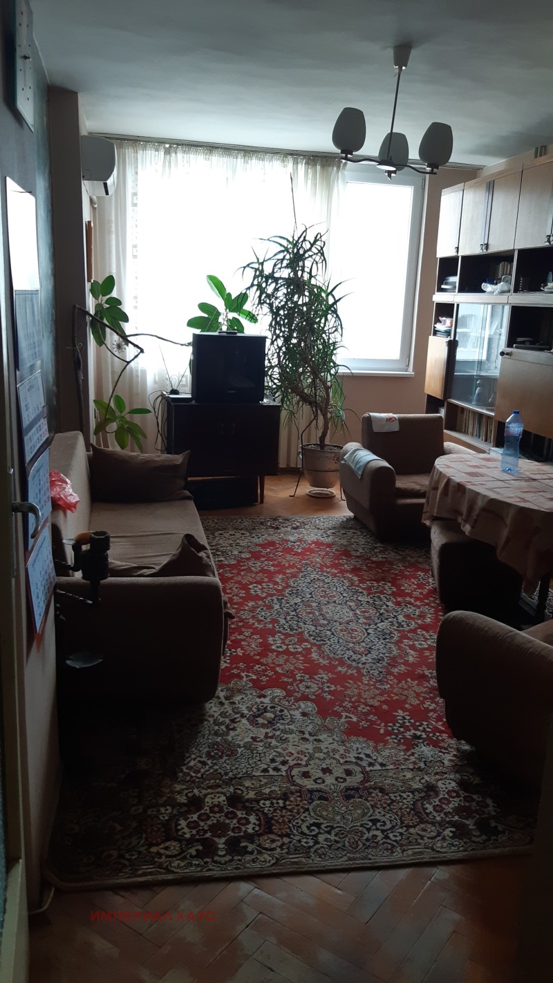 Продава 3-СТАЕН в град Хасково, Център - 80 кв.м / 82 000 € » 160 378.06 лв., ИМПЕРИАЛ ХАУС
