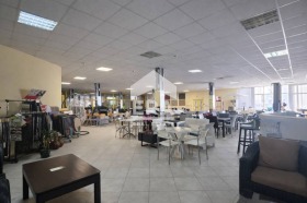 МАГАЗИН, 483 m2