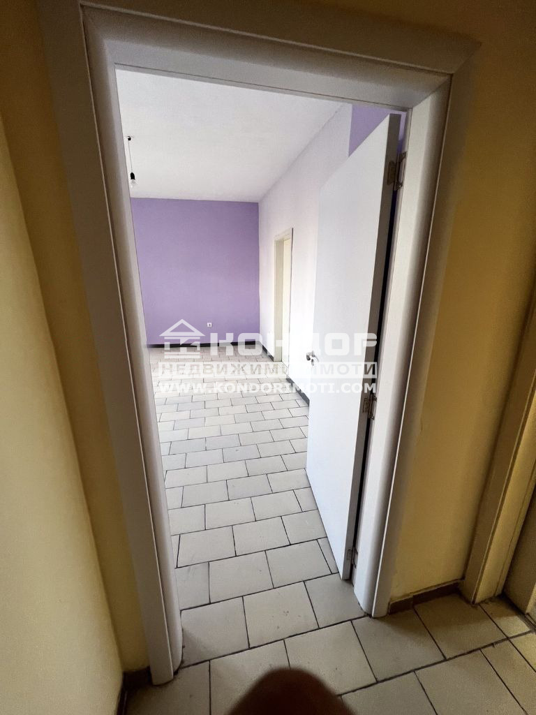 For Sale  2 bedroom Plovdiv , Trakiya , 68 sq.m | 52634012 - image [2]