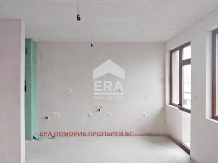 Продава 4-СТАЕН, гр. Поморие, област Бургас, снимка 12 - Апартаменти - 51998493