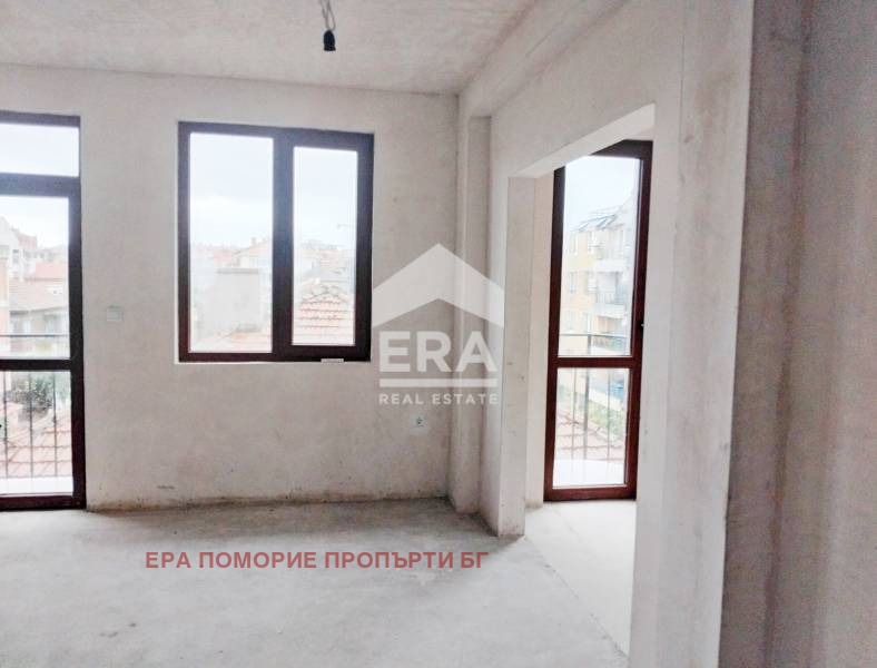 Продава 4-СТАЕН, гр. Поморие, област Бургас, снимка 13 - Апартаменти - 51998493