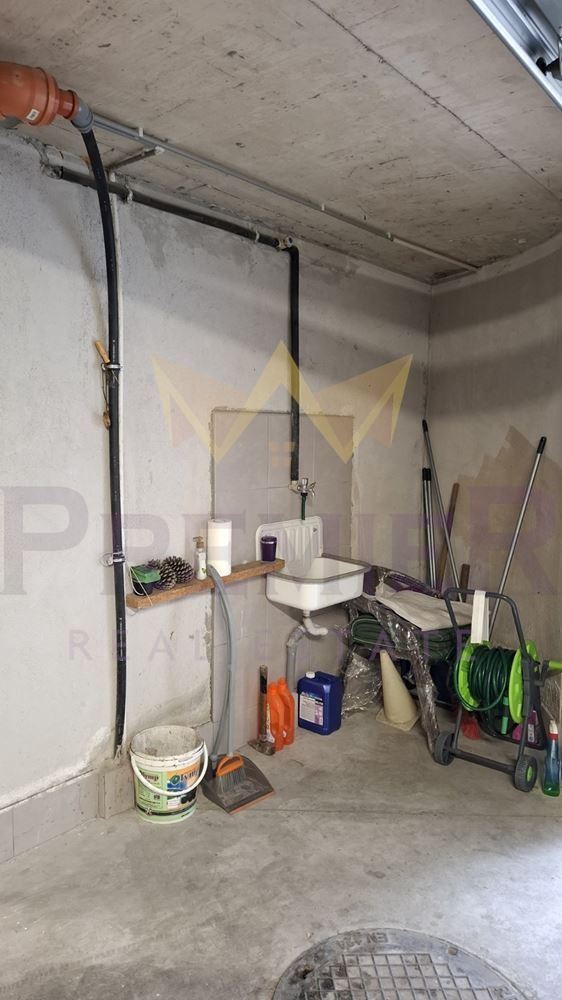 Продава ГАРАЖ, ПАРКОМЯСТО, гр. Варна, Погреби, снимка 4 - Гаражи и паркоместа - 53097906