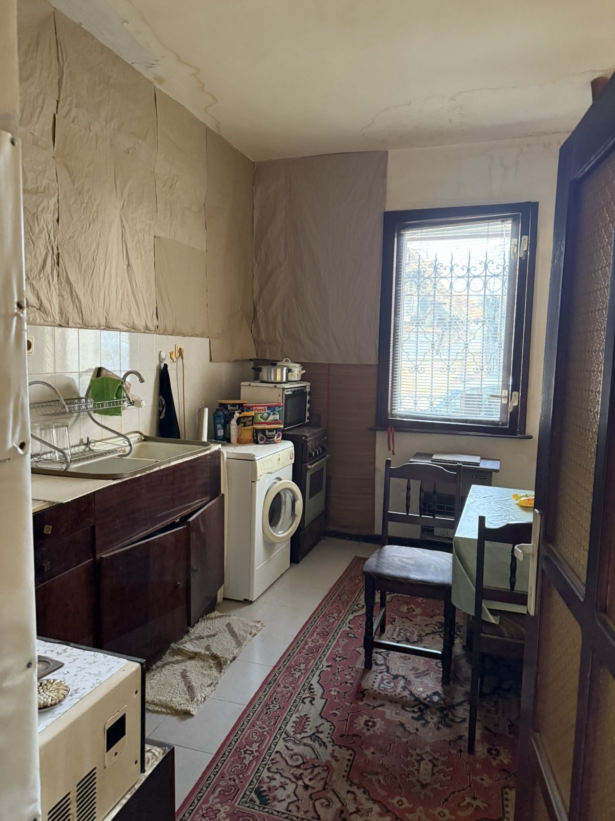 Продава ЕТАЖ ОТ КЪЩА, гр. Пловдив, Център, снимка 7 - Етаж от къща - 53875511