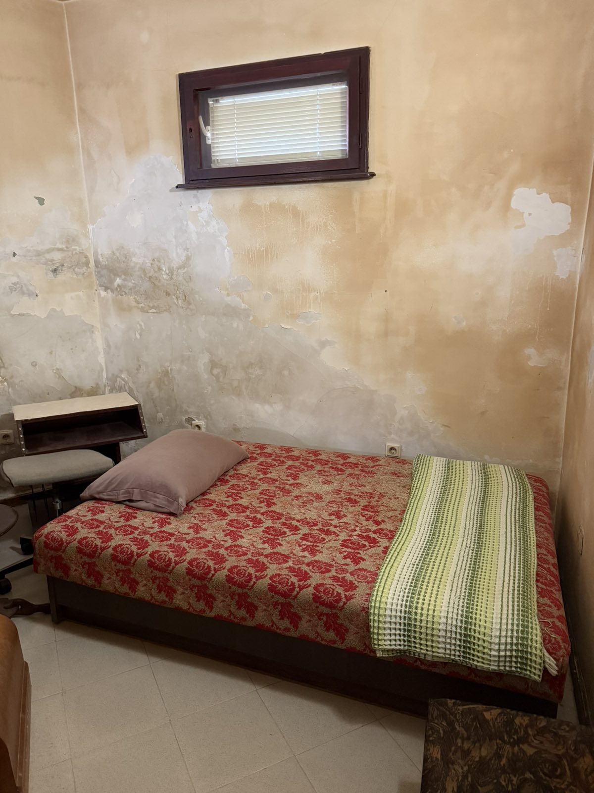 Продава ЕТАЖ ОТ КЪЩА, гр. Пловдив, Център, снимка 3 - Етаж от къща - 53875511