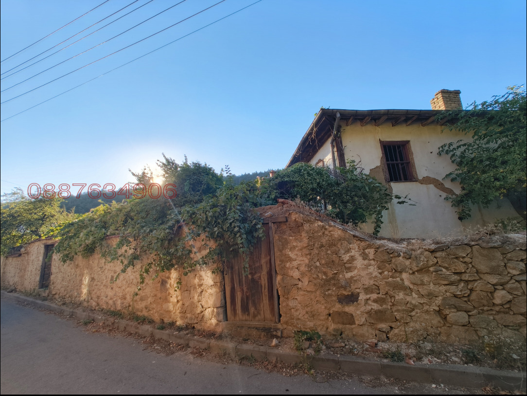 Продава КЪЩА, гр. Мъглиж, област Стара Загора, снимка 2 - Къщи - 56193552
