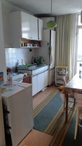 Продава 3-СТАЕН, град Хасково, Център • 82000 € / 160378.06 лв. • 87370001 5