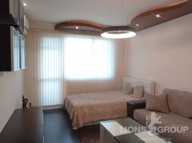 2 dormitoare Vladislav Varnenciic 1, Varna 7