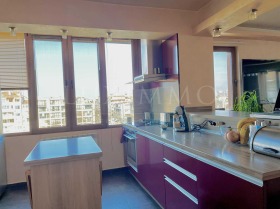 3+ bedroom Vazrazhdane, Burgas 6