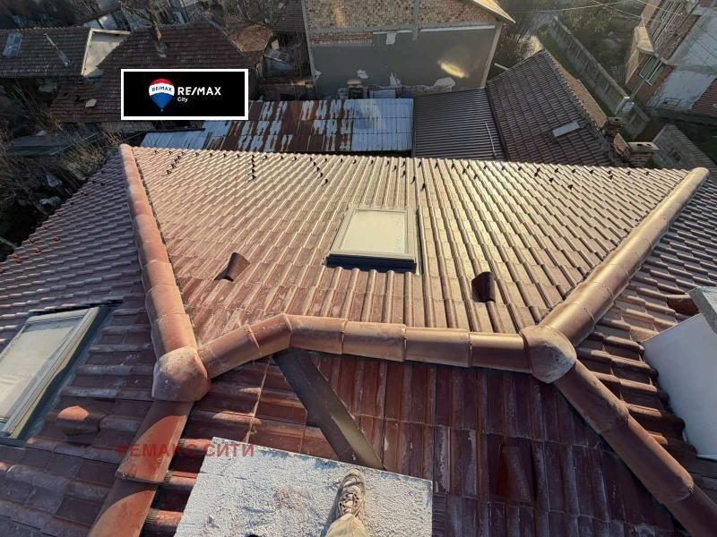 Продава ЕТАЖ ОТ КЪЩА, гр. София, област София-град, снимка 16 - Етаж от къща - 52733855