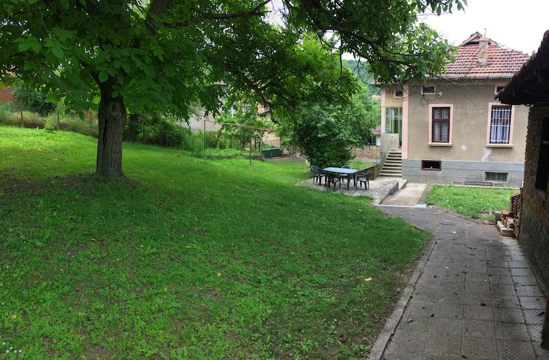 Продава  Къща област Ловеч , с. Румянцево , 160 кв.м | 45232600 - изображение [14]