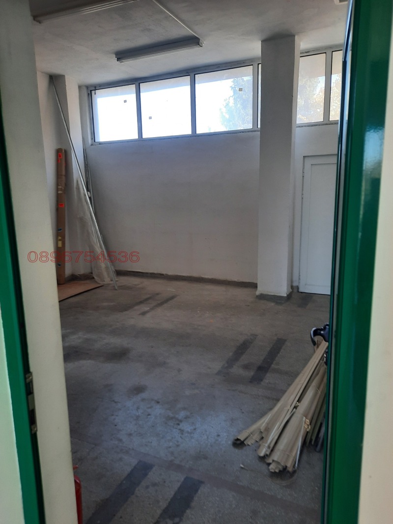 Продава МАГАЗИН, гр. Търговище, Център, снимка 15 - Магазини - 52778986