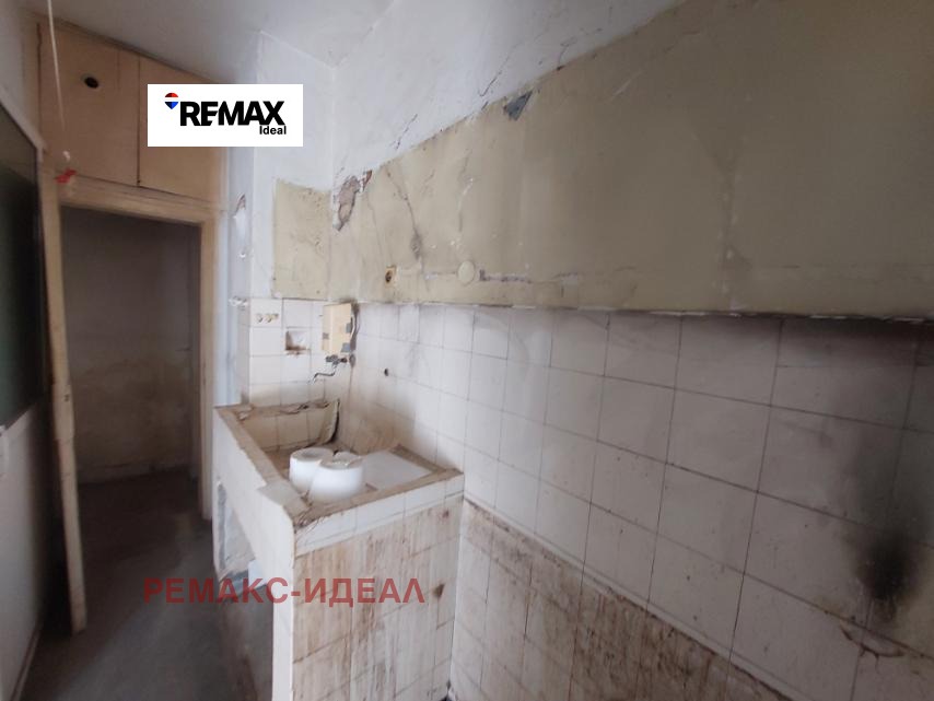 Продава 3-СТАЕН, гр. Варна, Център, снимка 6 - Апартаменти - 55950144