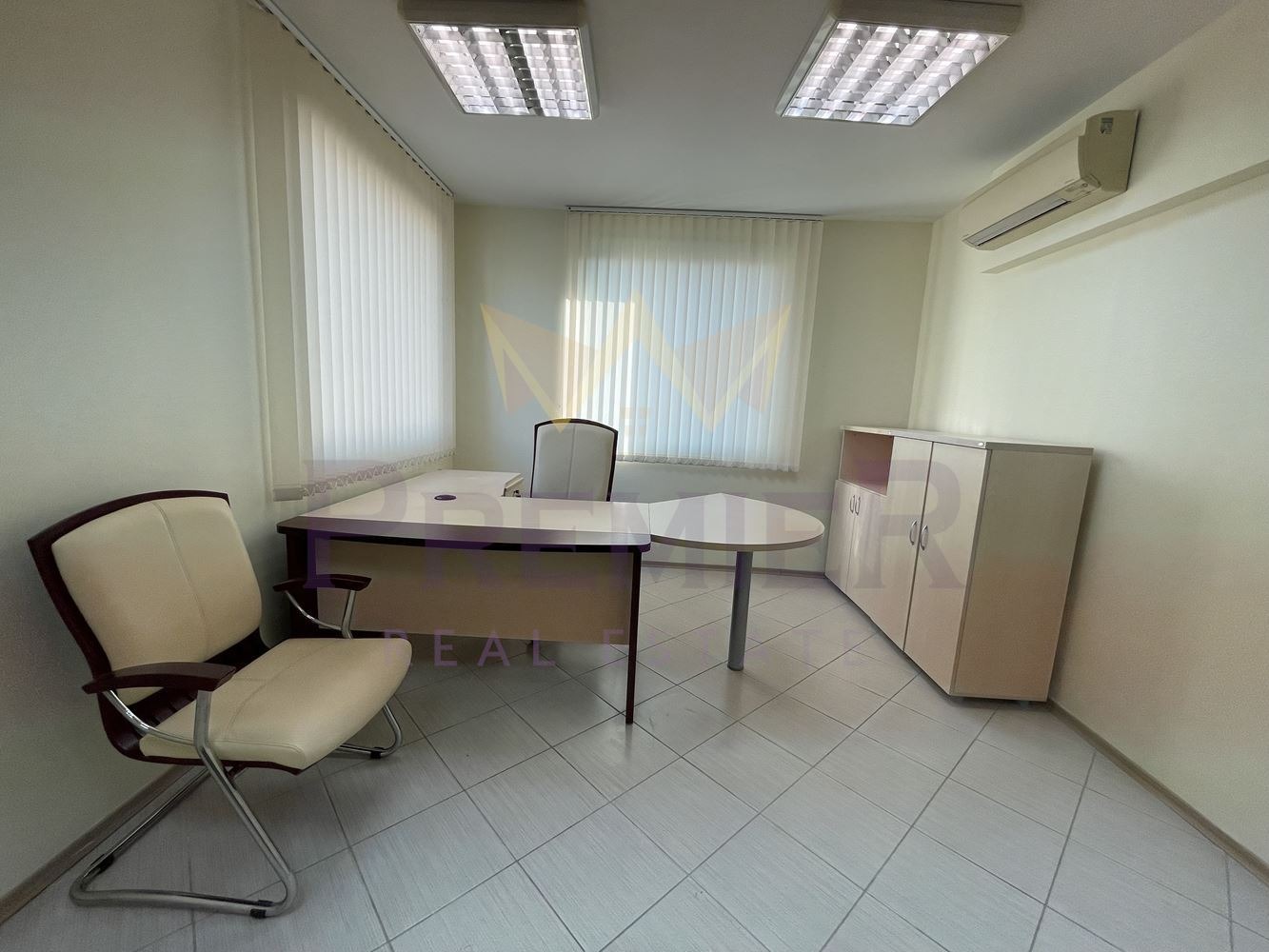 Продава ОФИС, гр. Варна, Център, снимка 4 - Офиси - 54199688