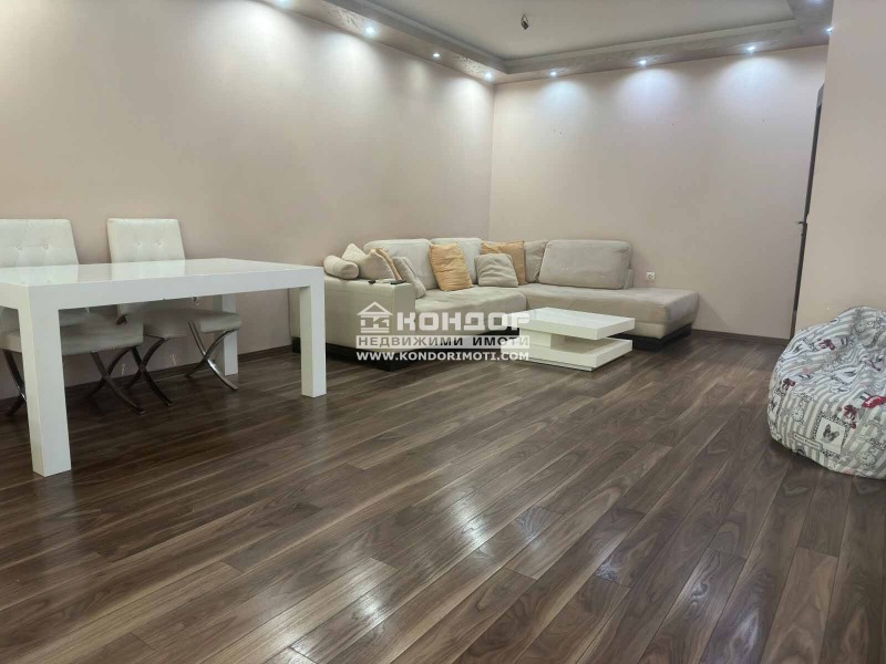 For Sale  1 bedroom Plovdiv , Karshiyaka , 100 sq.m | 71938799