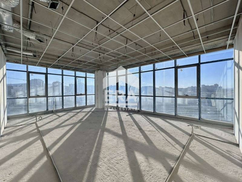 Te koop  Kantoor Sofia , Ljulin 8 , 56 m² | 80235628 - afbeelding [2]