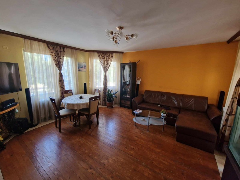 Na prodej  Dům Plovdiv , Centar , 368 m2 | 66694037 - obraz [4]