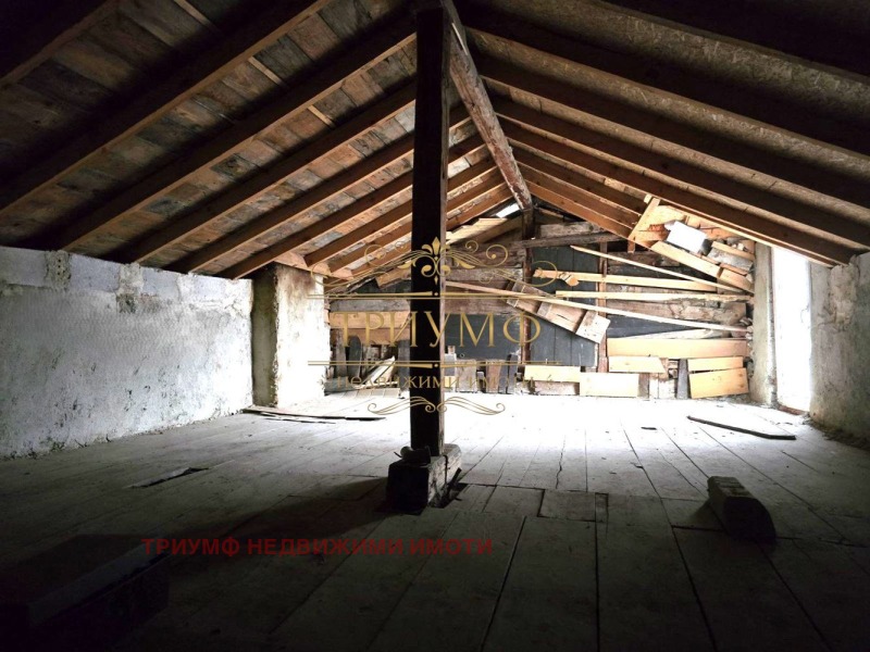 Продава КЪЩА, гр. Провадия, област Варна, снимка 8 - Къщи - 53504954