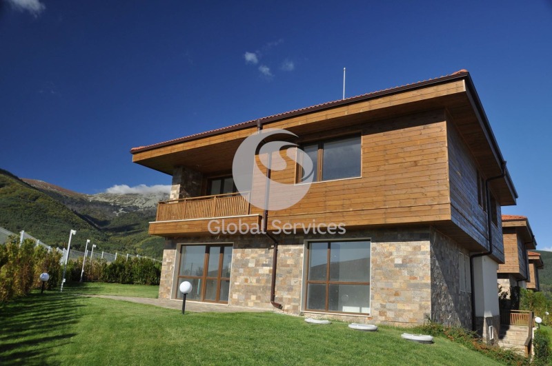 Продава КЪЩА в град София, с. Бистрица - 407 кв.м / 688 113 € » 1 345 832.05 лв., ГЛОБЪЛ СЪРВИСИЗ ООД