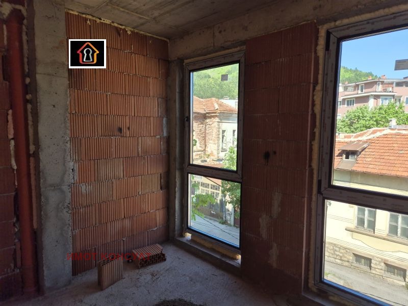 In vendita  Studio Vratsa , Tsentar , 44 mq | 85581000 - Immagine [3]
