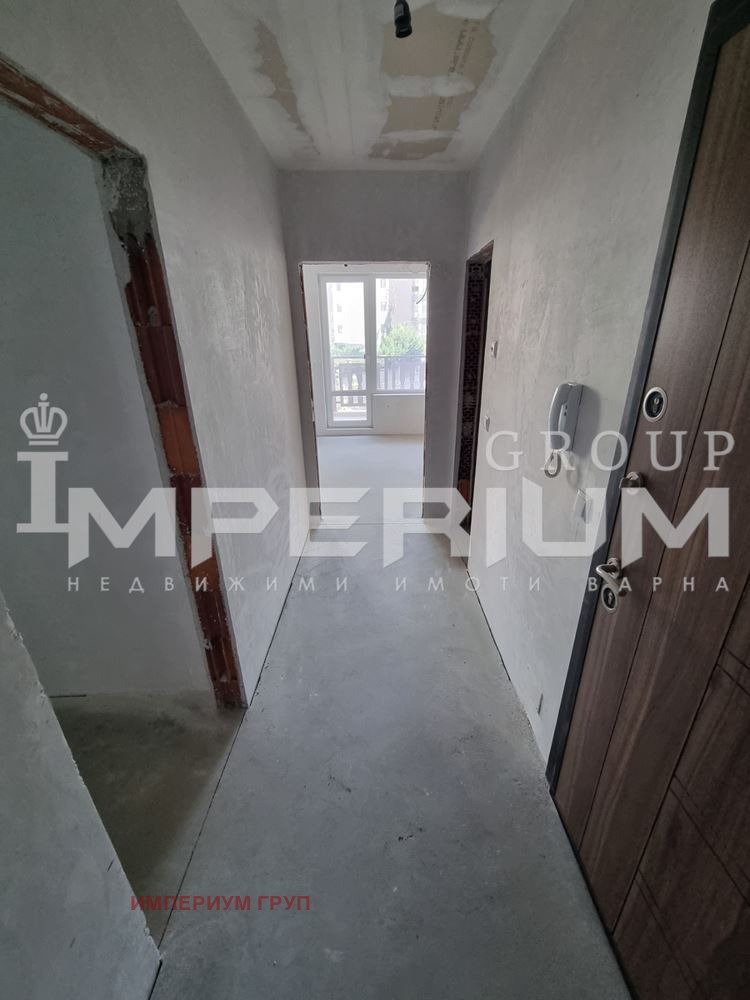 À venda  1 quarto Varna , k.k. Sv.Sv. Konstantin i Elena , 68 m² | 93304443 - imagem [6]