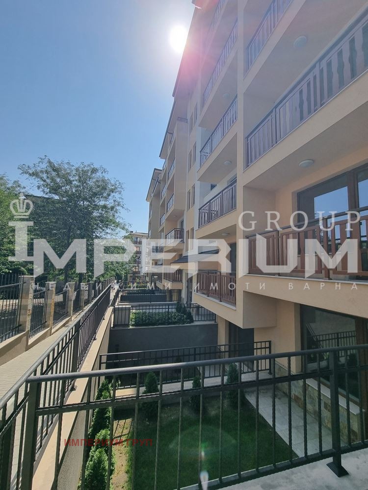 En venta  1 dormitorio Varna , k.k. Sv.Sv. Konstantin i Elena , 68 metros cuadrados | 93304443 - imagen [10]